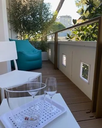 Velar Apartment